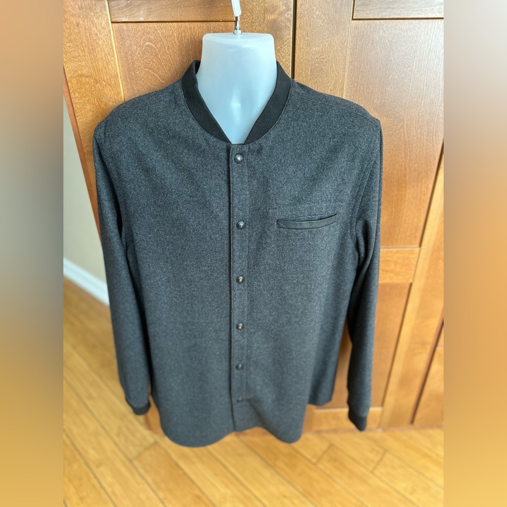 Men’s Vince Shirt Jacket - Charcoal Gray - Great Condition - Size Large